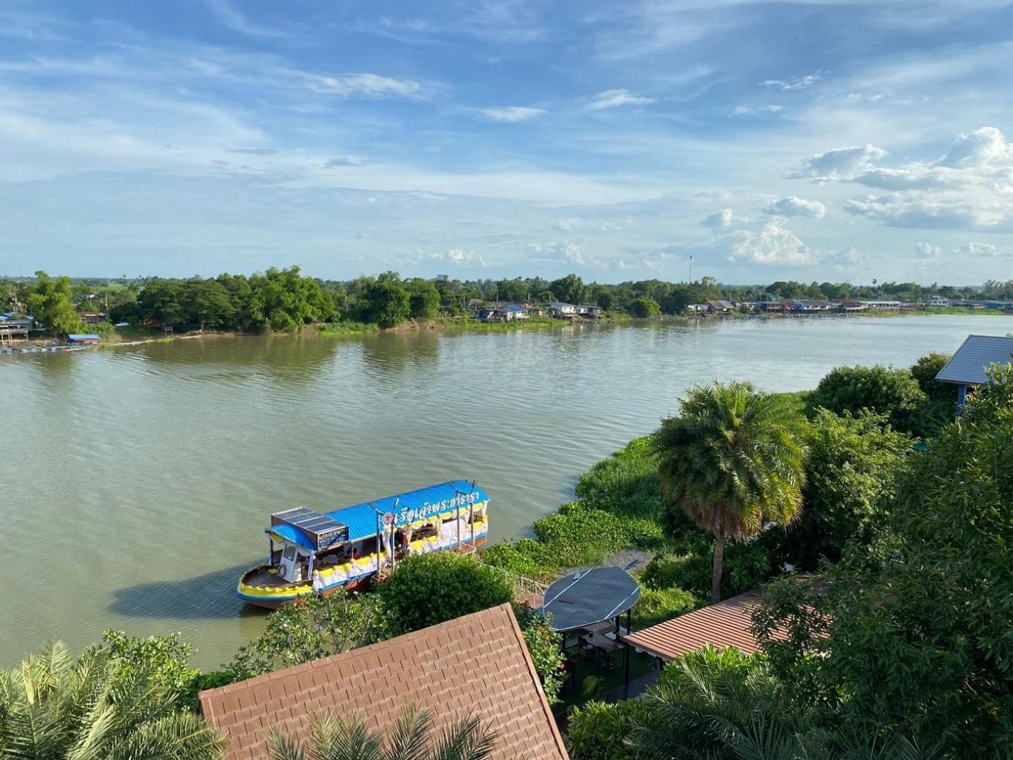 Chaophayathara Riverside Hotel Chai Nat Dış mekan fotoğraf