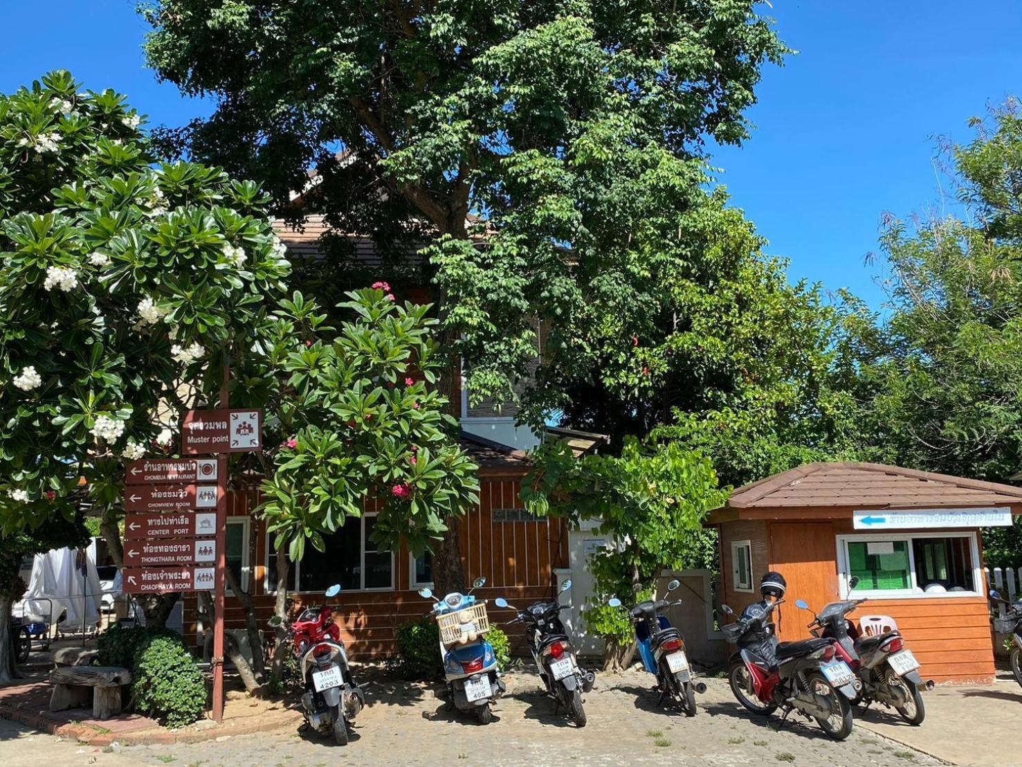 Chaophayathara Riverside Hotel Chai Nat Dış mekan fotoğraf