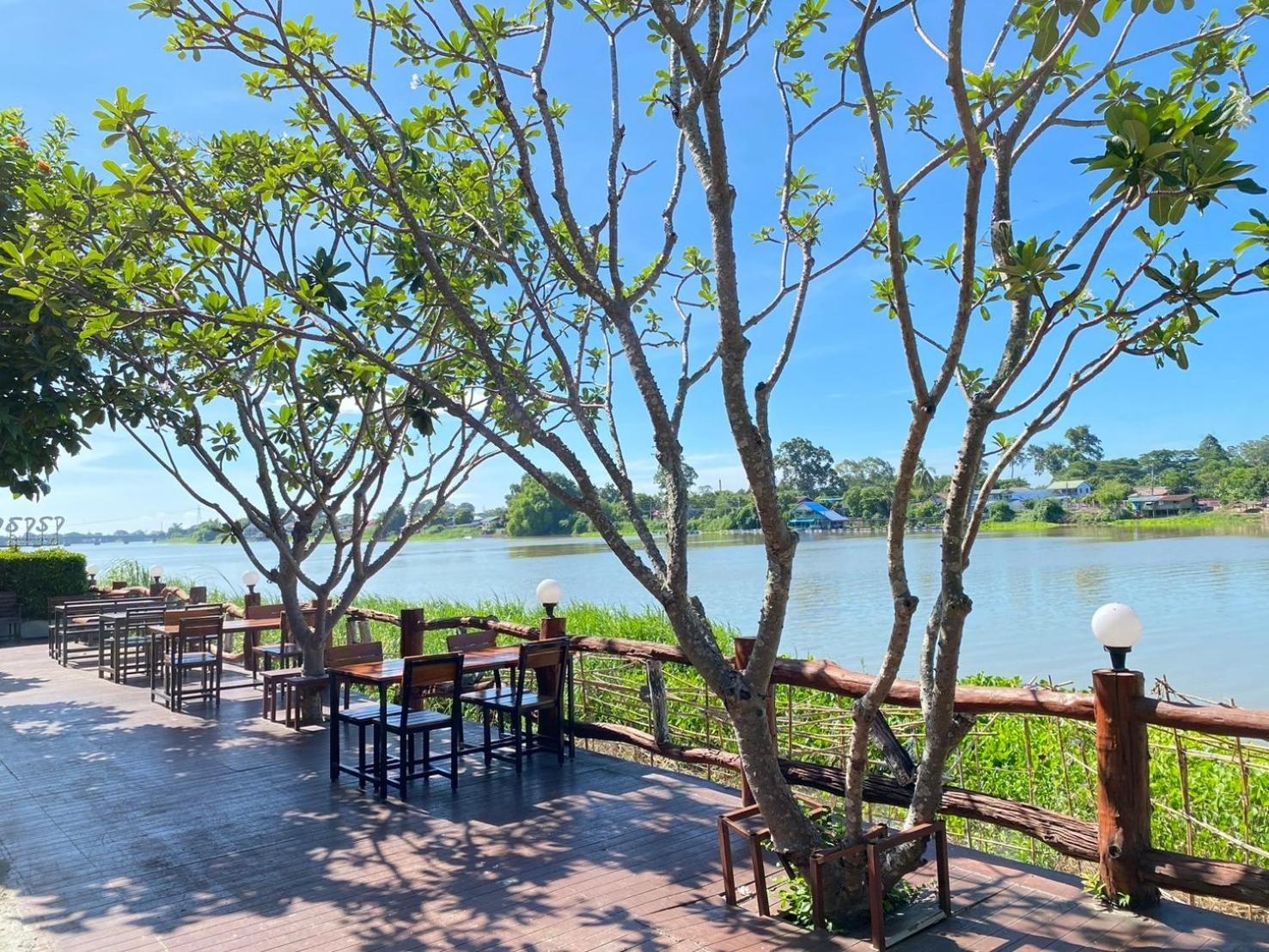Chaophayathara Riverside Hotel Chai Nat Dış mekan fotoğraf