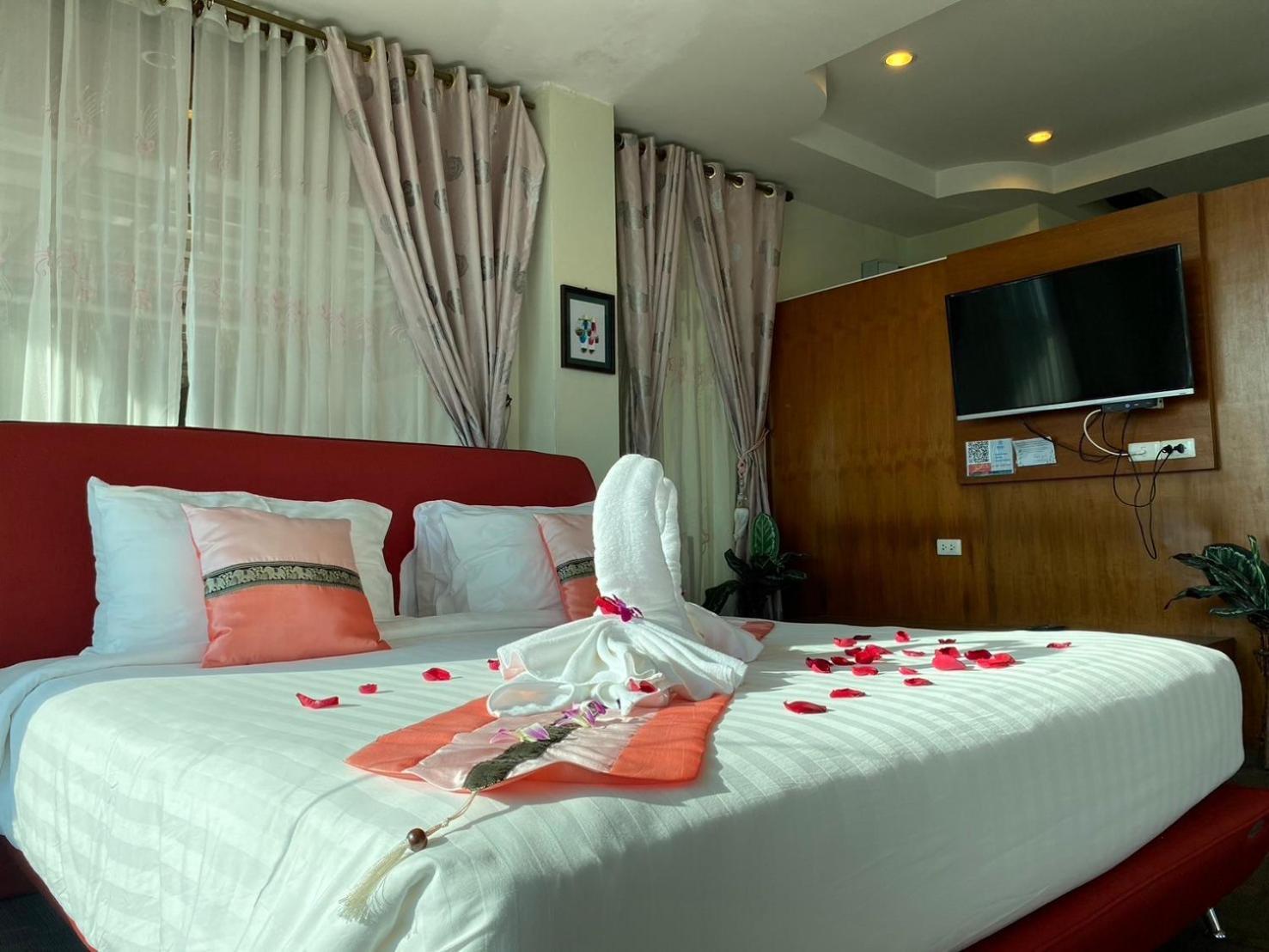 Chaophayathara Riverside Hotel Chai Nat Dış mekan fotoğraf