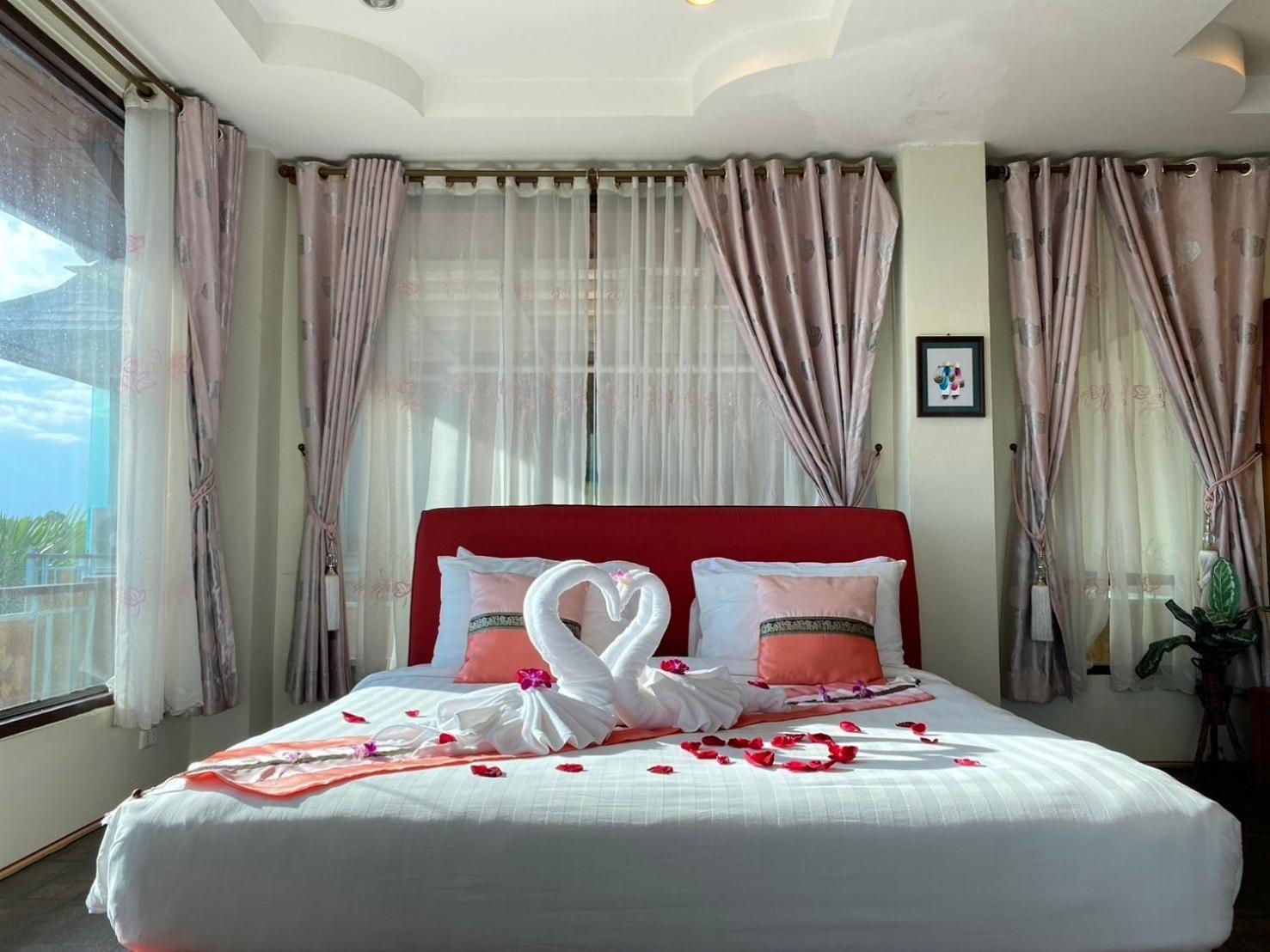 Chaophayathara Riverside Hotel Chai Nat Dış mekan fotoğraf