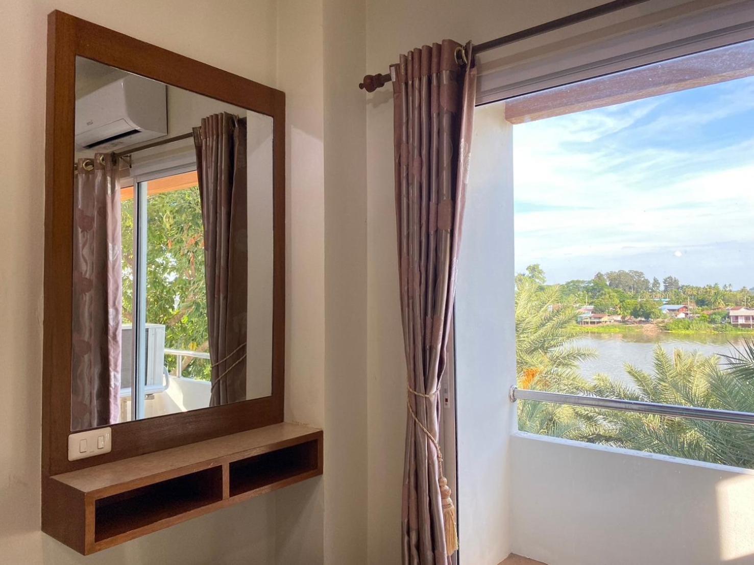 Chaophayathara Riverside Hotel Chai Nat Dış mekan fotoğraf